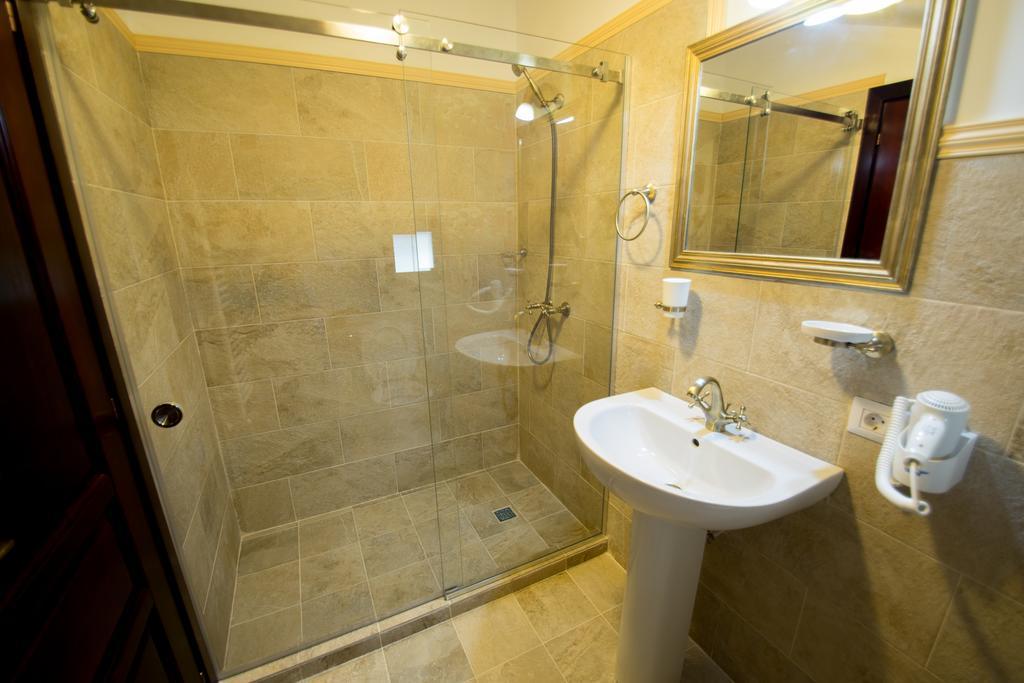 Pensiunea Oscar Focsani Room photo